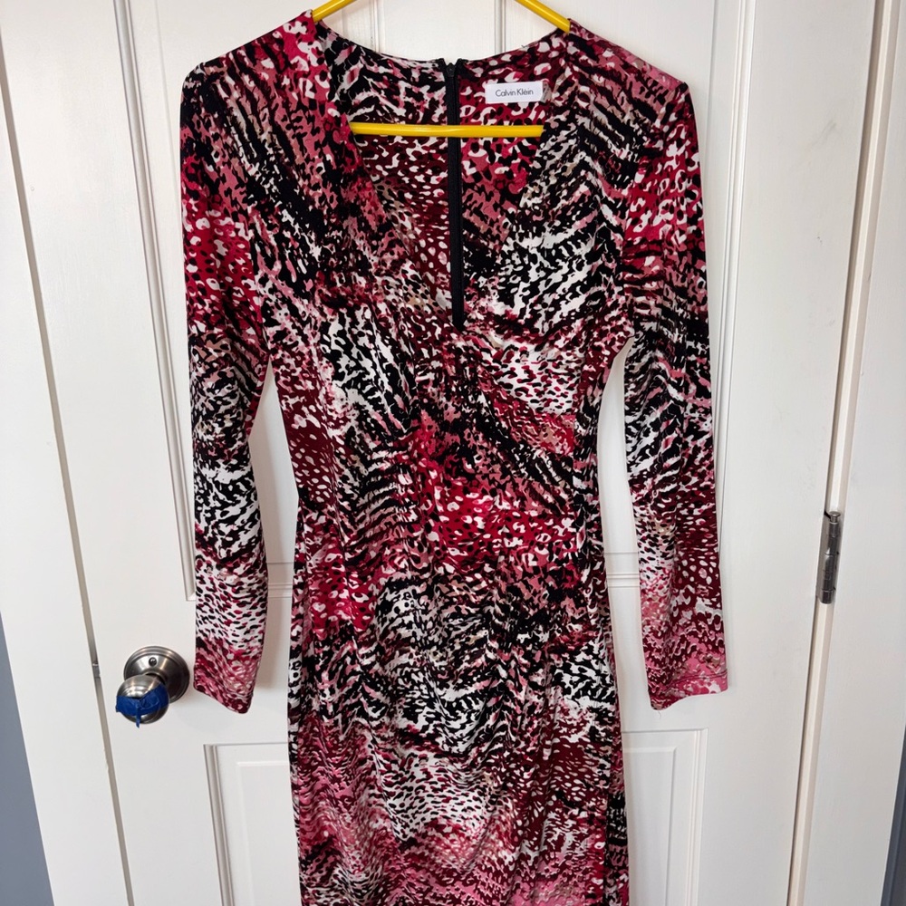Calvin Klein Women's Long Sleeve Red and Black Dress